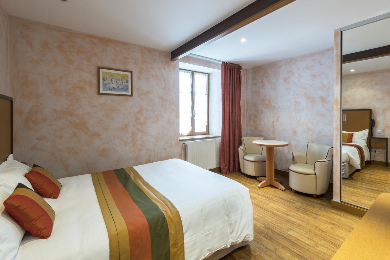 La Couronne Hotel Jougne ภายนอก รูปภาพ